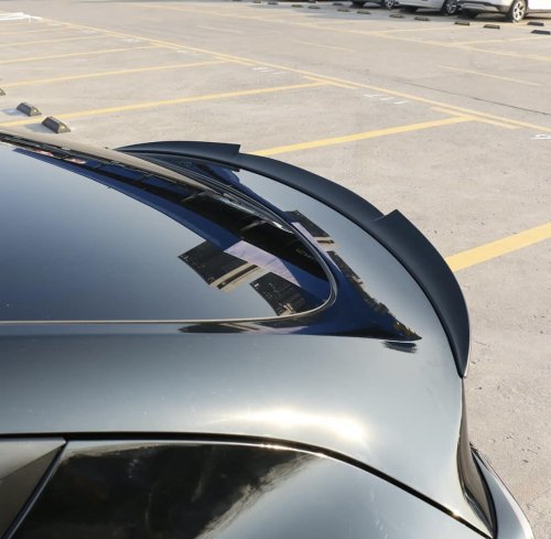 Alternative view of DESLE  Tesla Model Y sports Spoiler.Fit 2020-2025 (Glossy Black)